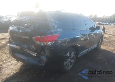 2014 Nissan Pathfinder Platinum из США, поврежденный, VIN 5N1AR2MM4EC711317